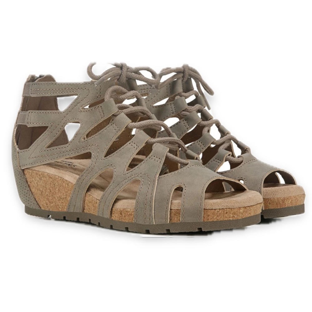 Earth Origins Kendra Kamilla Wedge Gladiator Sandal